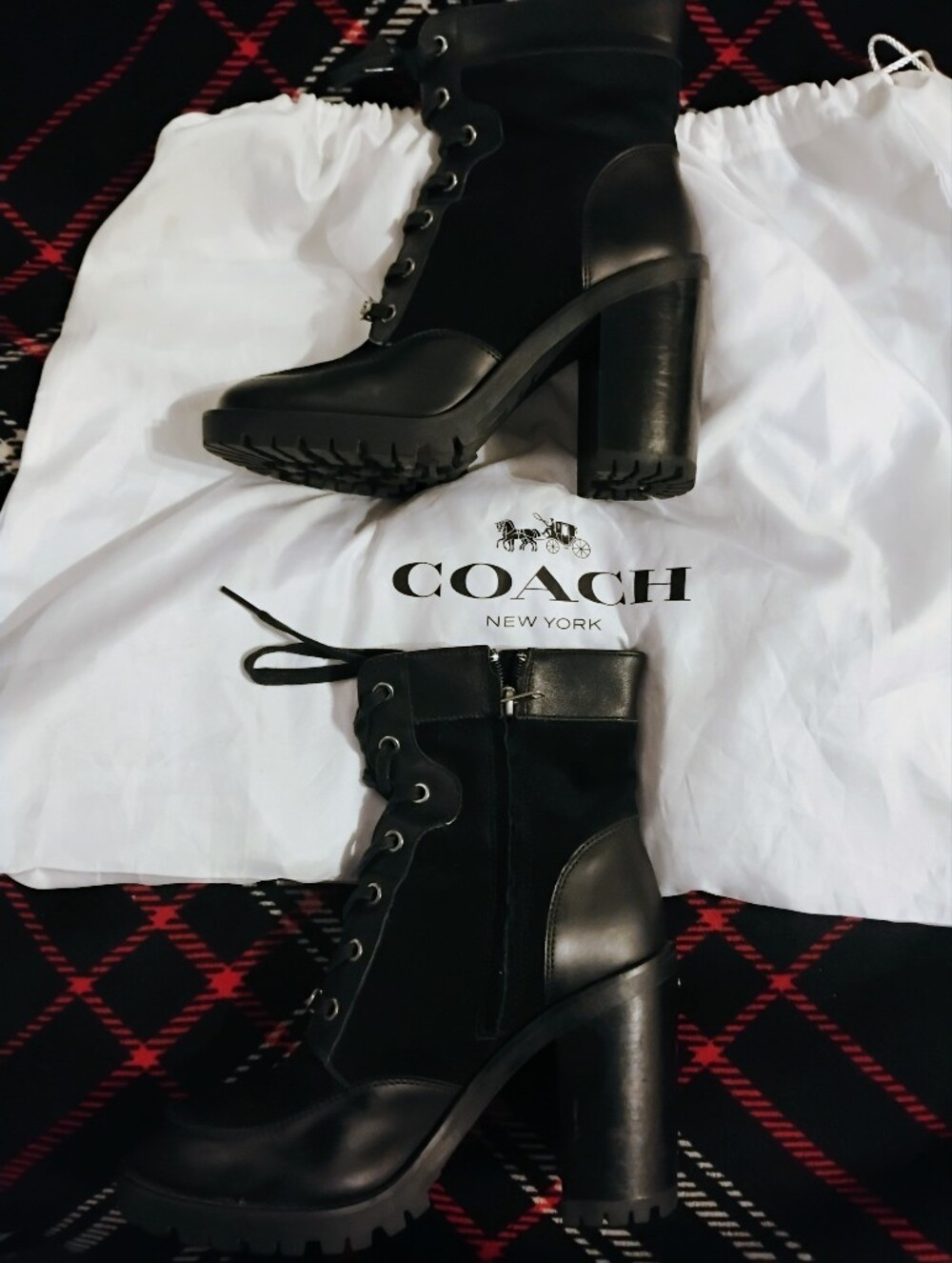 Women's EUC Coach Ankle Boots With Silver Emblem Hardware U.S. Size 9B